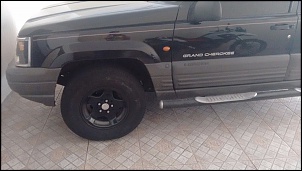 -jeep-grand-cherokee-laredo-40-6cc-4x4-584301-mlb20318369062_062015-f.jpg