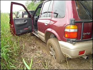 Kia sportage-sportage-atolado-2.jpg