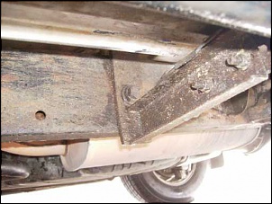 Bagageiro fixo, barato e encaixe perfeito...-estribo-1.jpg