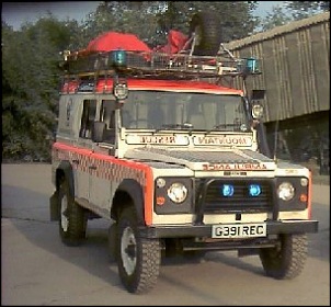 Land Rover-2002_dm2_smaller.jpg