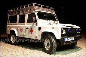 Land Rover-3.jpg