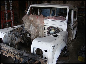 Reforma Geral de Funilaria - Defender 90-dsc06103-640x480-.jpg