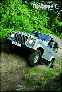 -2007-land-rover-defender-10_800x0w.jpg