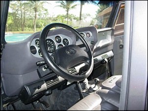 Interior da Defender 110-resize_of_dsc02694.jpg