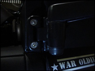 Dicas  para troca dos parafusos das portas dianteira e traseira defender 110-dsc03463.jpg