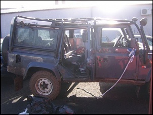 Capotei Meu Defender 110 - Sobrevivi-batida1.jpg
