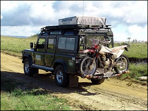 Suporte traseiro para moto na Defender 110-transmoto4.jpg