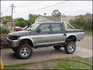 -l200_lift3_787.jpg