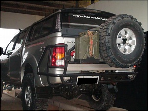 L 200 triton-impressoes dessa pkp.-parachoque-trasero.jpg