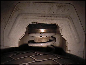 Molas e amortecedores da pajero gls-b-calcoopalamontado.jpg