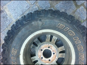 Pneu da TR4 rachando-img_2796.jpg