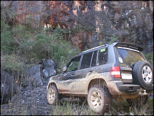 Rodas de ferro na TR4-pajero-io-rodas-scorro.jpg