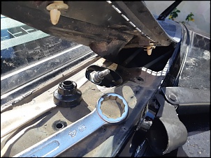 Como desmontar o limpador de para-brisa da Pajero TR4?-20190417_114452.jpg