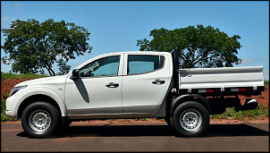 L 200 triton-impressoes dessa pkp.-mitsubishi-l200-triton-flat-bed.jpg