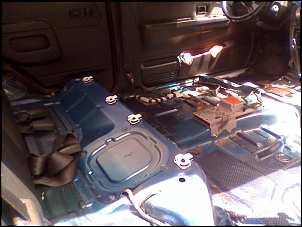Comprei um Xterra e... GOSTEI!!!-9-carro-sujo-sem-bancos-e-carpetes-fundo.jpg