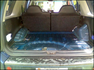 Comprei um Xterra e... GOSTEI!!!-13-carro-limpo-detalhe-do-fundo-sem-carpete.jpg