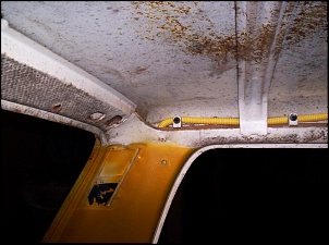 Gorki-teto-traseira-luz-bagagueiro-.jpg