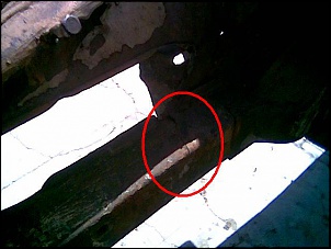 -longarina-de-fixacao-do-motor-e-suspensao-lado-direito-rachada-.jpg