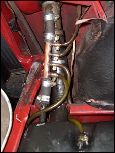 Tanque supitando gasolina!-s6300011.jpg