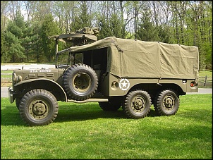 Dodge power wagon-wc62park1.jpg