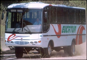 onibus 4x4-marcopolo-allegro-fora-de-estrada.jpg