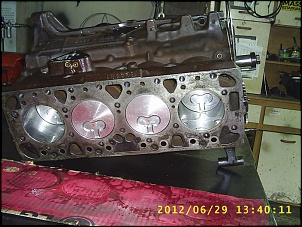 Peugeot 504 GRD-peugeot-motor-003.jpg