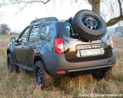 Renault Duster 4X4-step-duster.jpg