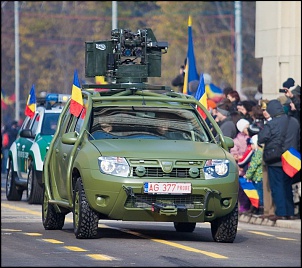 Renault Duster 4X4-dacia-duster-army-4-3-.jpg