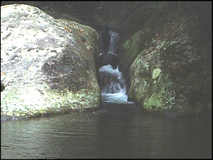 Passeio  off road nos arredores de Friburgo.-cachoeira_agua_branca_163.jpg