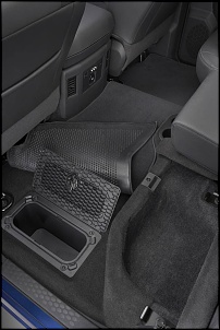 -163_0902_13z-2010_dodge_ram_2500_laramie_crew_cab-inteiror_view.jpg