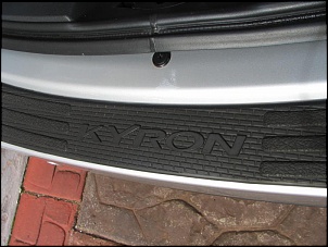 Ssangyong Kyron-002.jpg