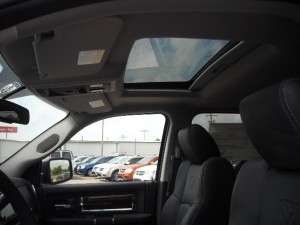 -l-118-2011-dodge-ram-2500-7-300x225.jpg