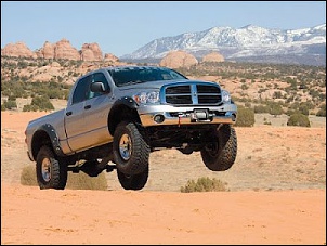 -0807dp_01_z-2007_dodge_ram_2500_power_wagon-jump_view.jpg
