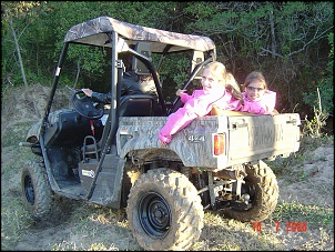 Yamaha Rhino-fazenda-com-familia.jpg