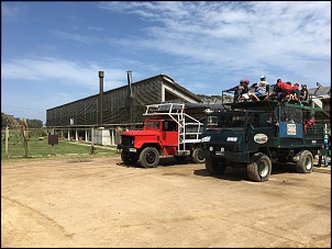 El tour del Uruguay - saindo de Curitiba-caminhoes.jpg