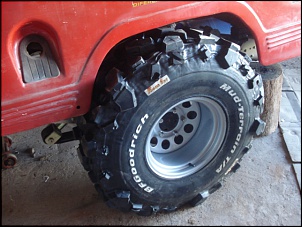 A reforma da land willys....-suporte-motor-e-pneu-026.jpg