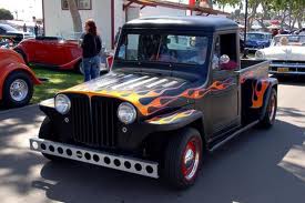 pick-up willys street.-hot.jpg