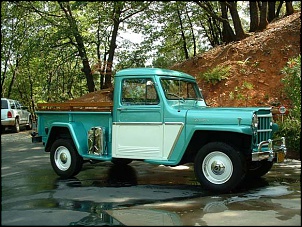 pick-up willys street.-1962-willys-truck-2.jpg