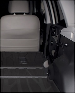 -2015-subaru-forester-interior.jpg