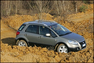 Suzuki SX4-fiatsedici00lg2ee.jpg