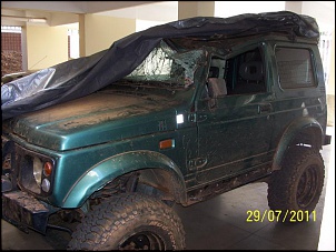 Suzuki Samurai 1.3 (metal) com danos na coluna e teto-100_4089.jpg