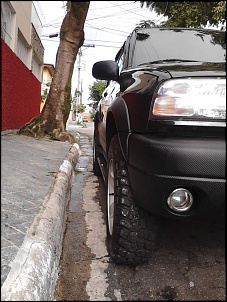 -caixa-e-roda-dianteira-lado-do-passageiro-depois-do-alargador.jpg