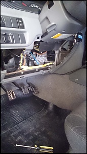 -posicao-conector-obdii-tracker.jpg