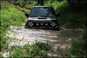 Melhor foto do seu Jimny-banho-de-lama.jpg