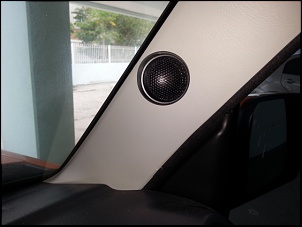 Som de qualidade no Jimny-falantes_jimny_1.jpg