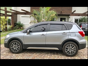 Suzuki S-Cross-59c7944a-7c01-4d75-af21-29703a7818c4.jpg