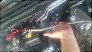 GV3 2009 - Perfumarias e Lift 1 1/4&quot; feito em casa-gv2-2.0-motor-de-arranque-retirada-do-tubo-da-vareta-para-se-conseguir-soltar-parafuso-de-moto.jpg
