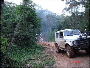 Samurai desenterrando Hilux-dsc01909.jpg