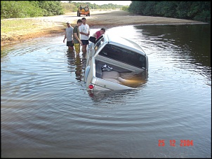 Travessia de um rio ou riacho-l200_natal_863.jpg