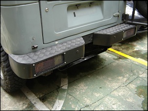 Lanterna Traseira Jeep Bandeirante-parachoque3.jpg